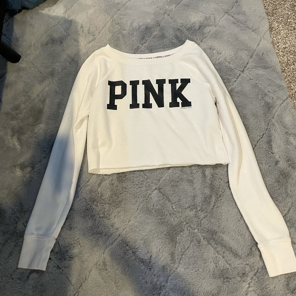 White cropped PINK sweatshirt
